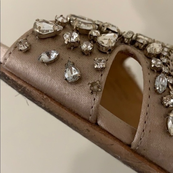 Badgley Mischka Comfortable 3 1/4 Heels Size 9 - Picture 8 of 8